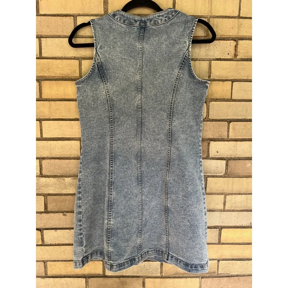 Frye Light Wash Denim Button Front V-Neck Mini Dress Size Small - Picture 5 of 5